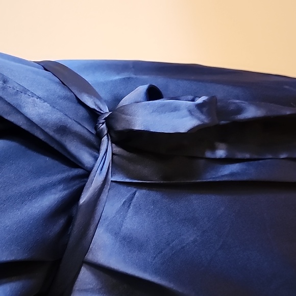 Victoria's Secret Robe Blue XS/S - Picture 2 of 9